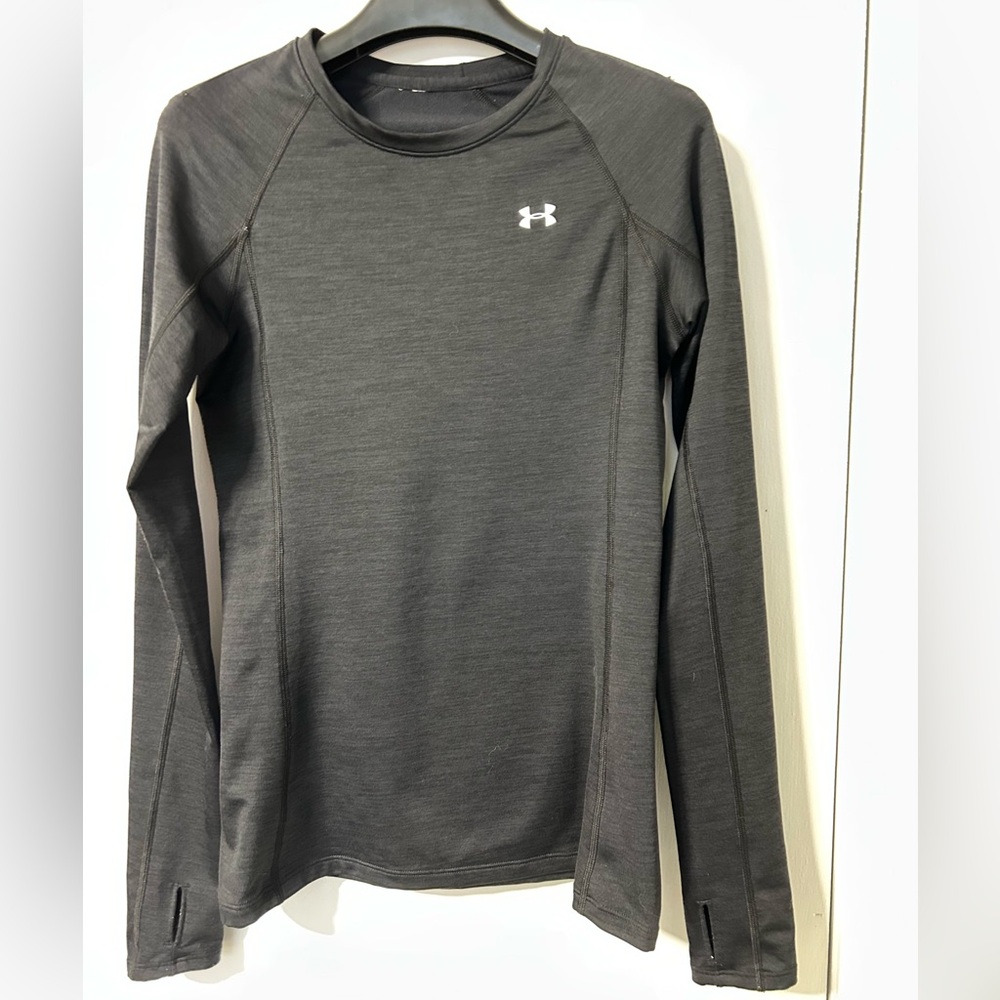 Under Armour Long Sleeve Crew neck.